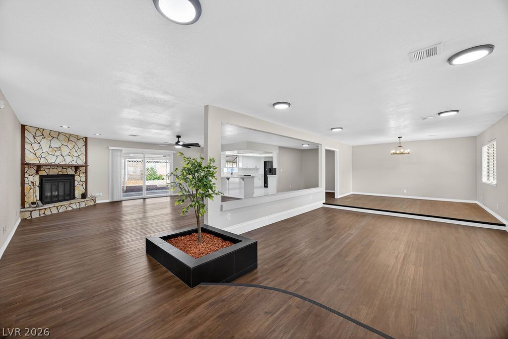 3189 Casanova Circle, Las Vegas 89120