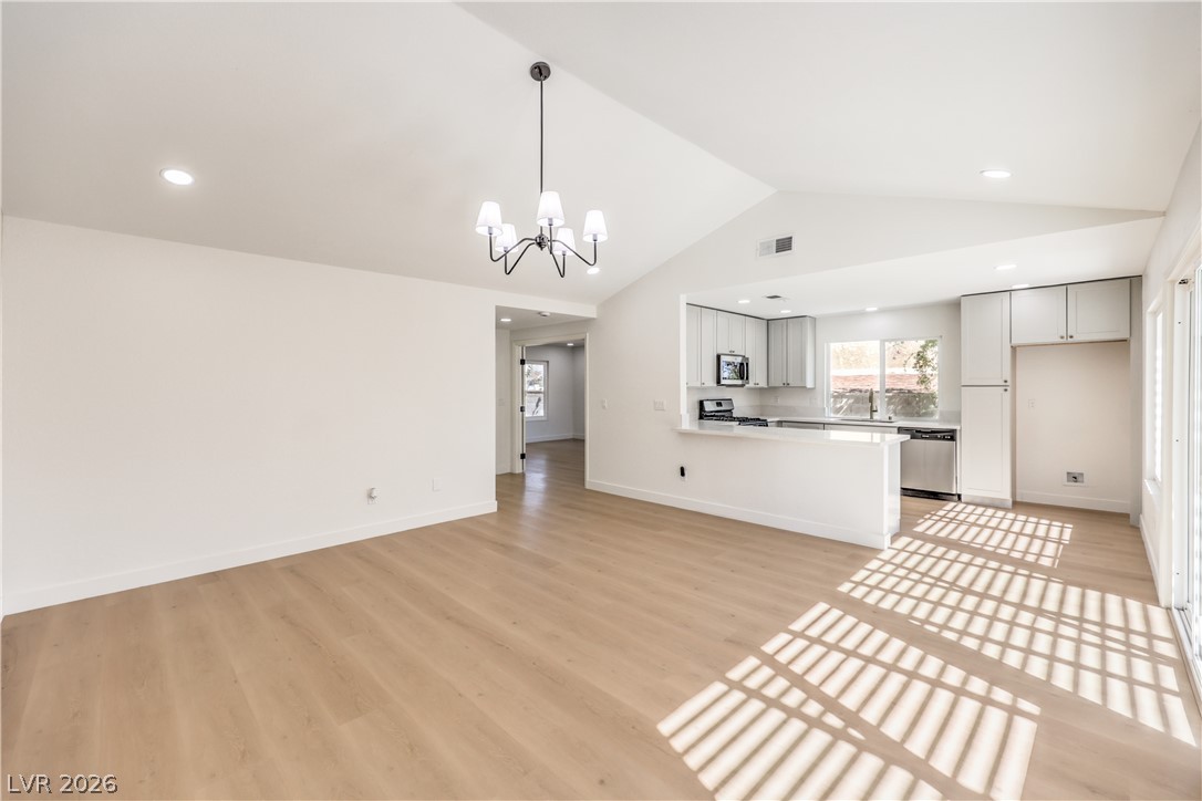 Photo 12 of 32, 3939 Cedaredge Court