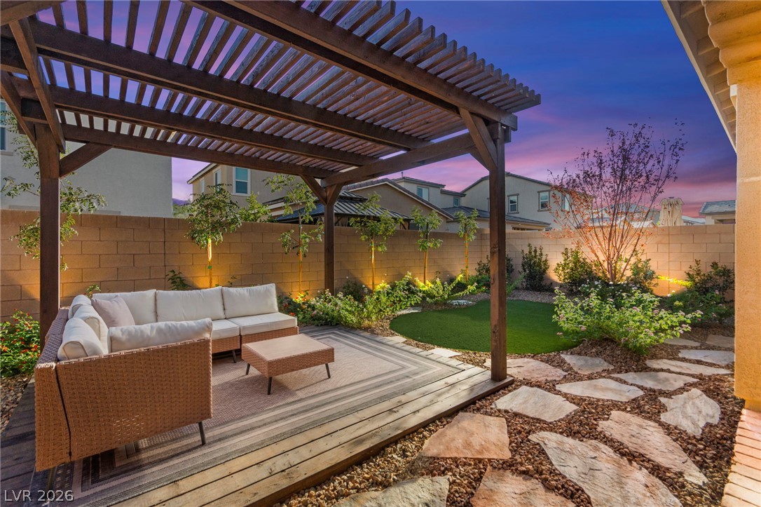 Photo 5 of 9881 W Meranto Avenue