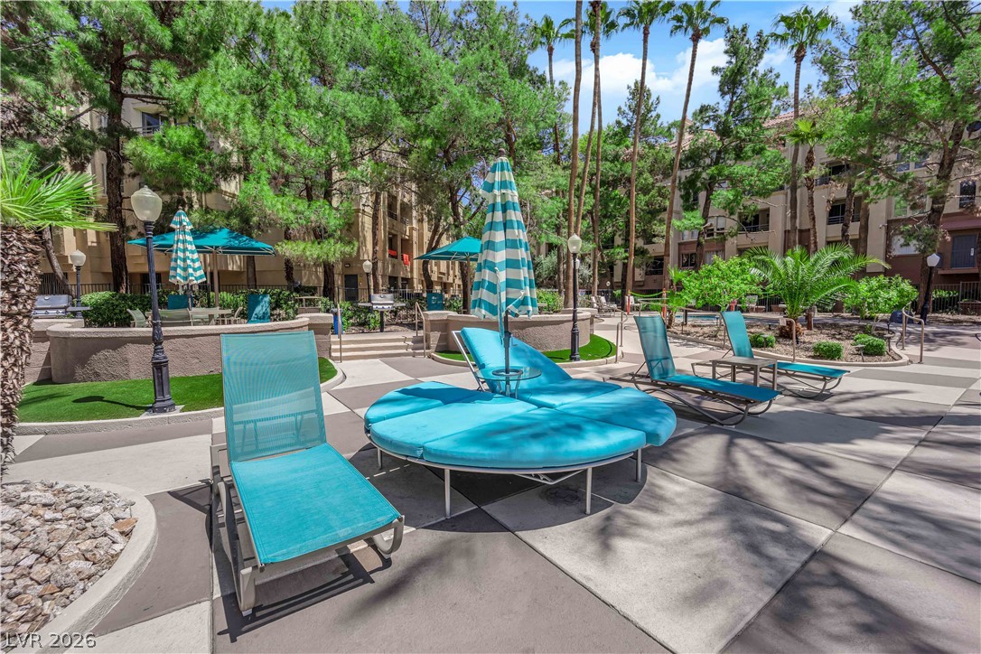Photo 2 of 220 E Flamingo Road #117