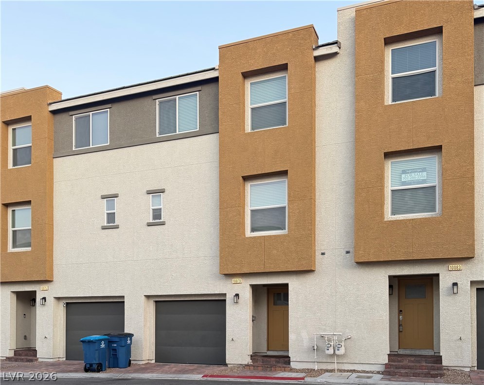 10079 Vibrant Moon Avenue, Las Vegas 89129