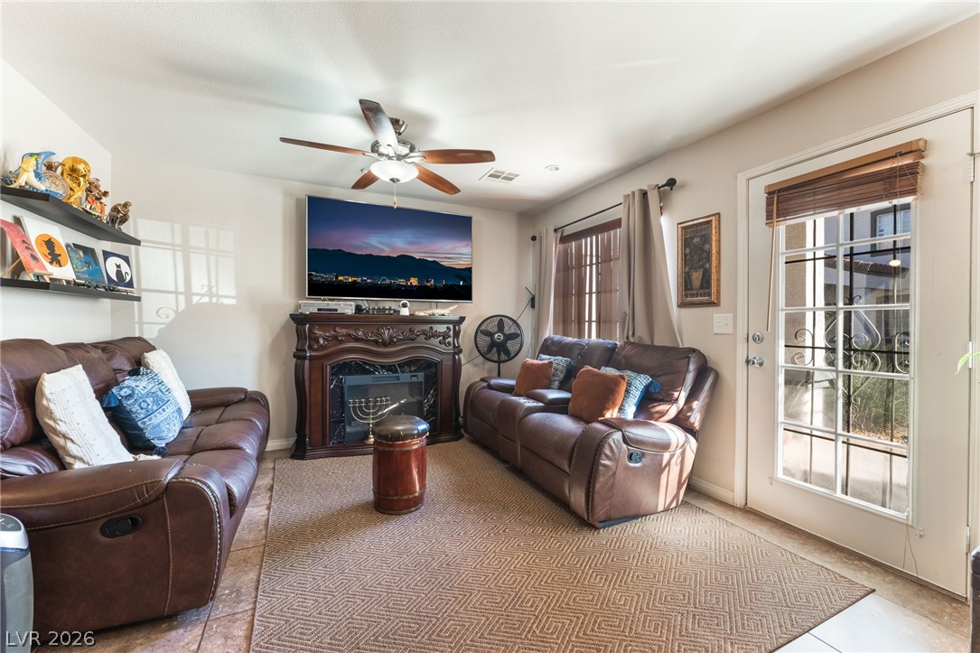 Photo 4 of 5330 E Charleston Boulevard #123