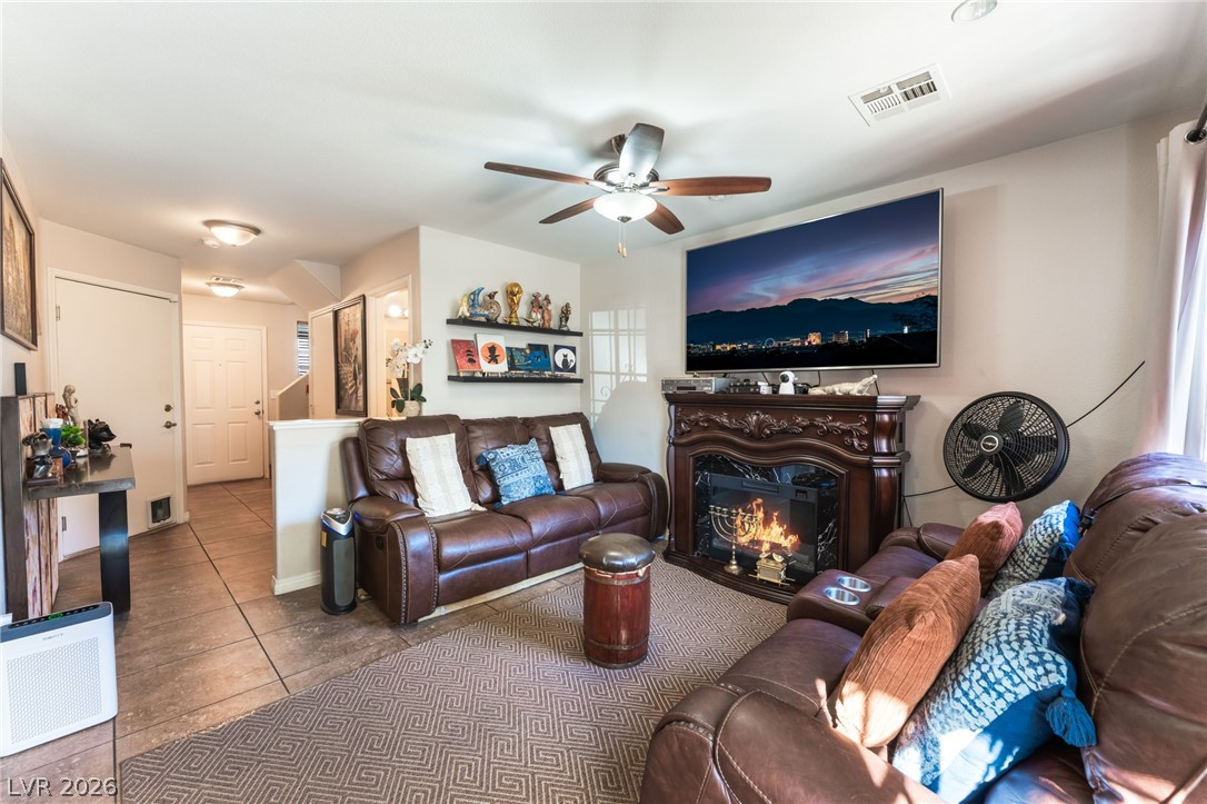 Photo 7 of 38, 5330 E Charleston Boulevard #123