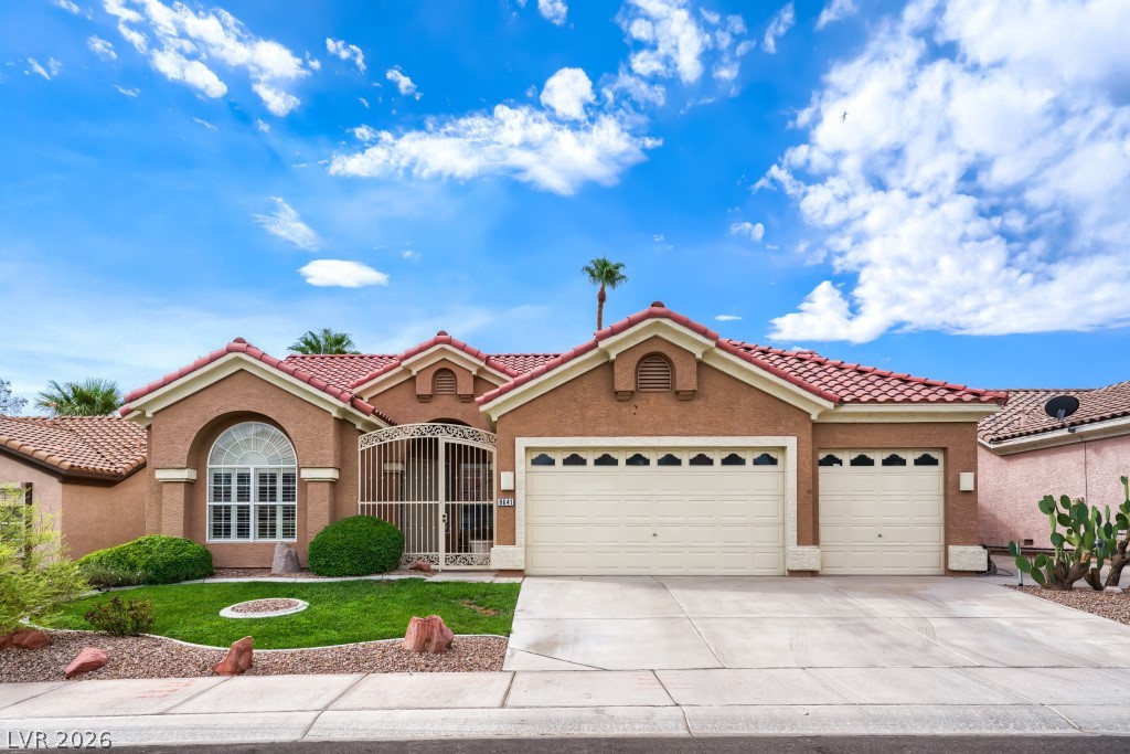 8641 Crest Hill Avenue, Las Vegas 89145