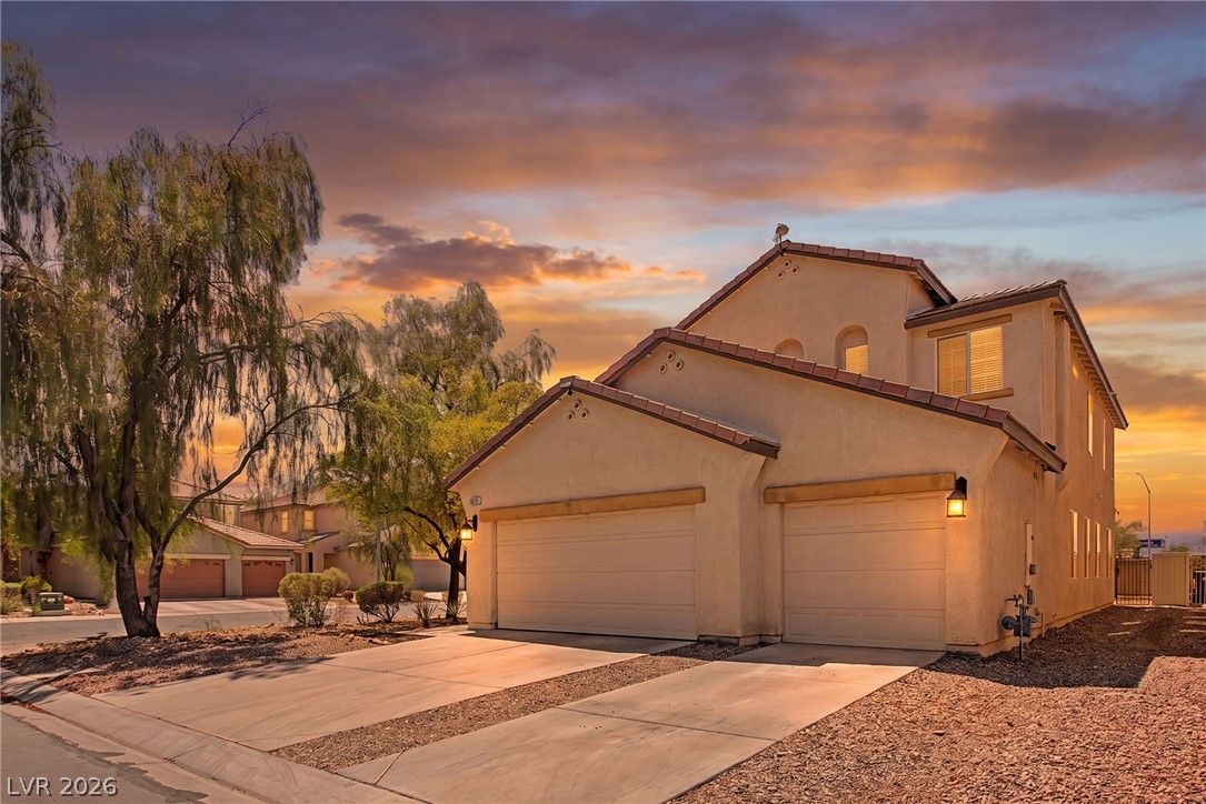 6025 Glenborough Street, North Las Vegas 89115
