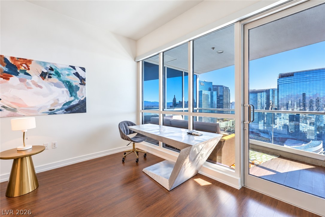 4525 E Dean Martin Drive #2911, Las Vegas