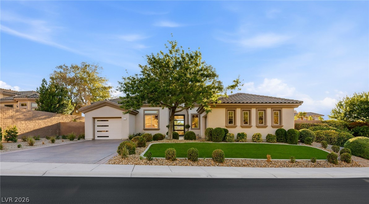 Photo 8 of 90, 59 Desert Highlands Drive