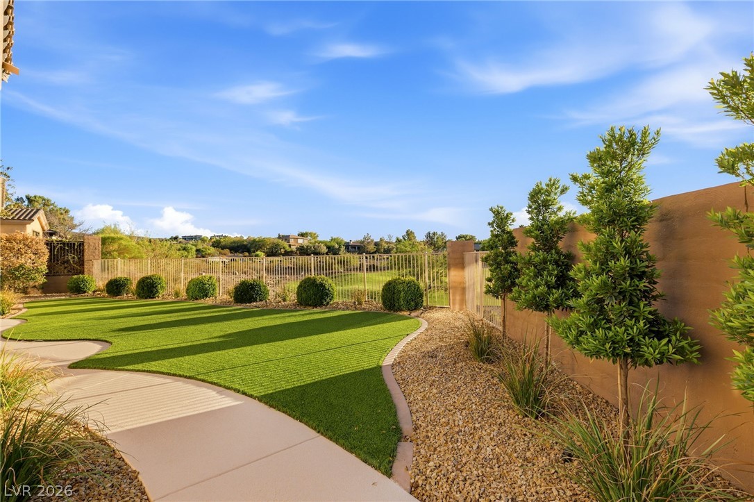 Photo 58 of 90, 59 Desert Highlands Drive