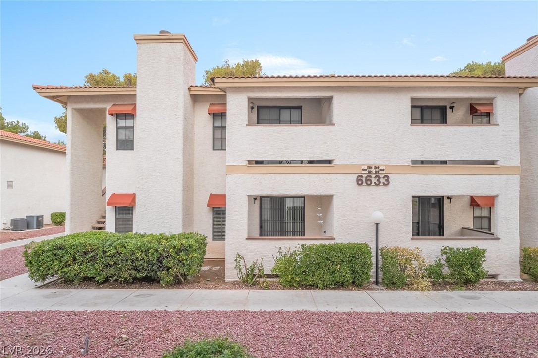 6633 W Tropicana Avenue #101, Las Vegas 89103