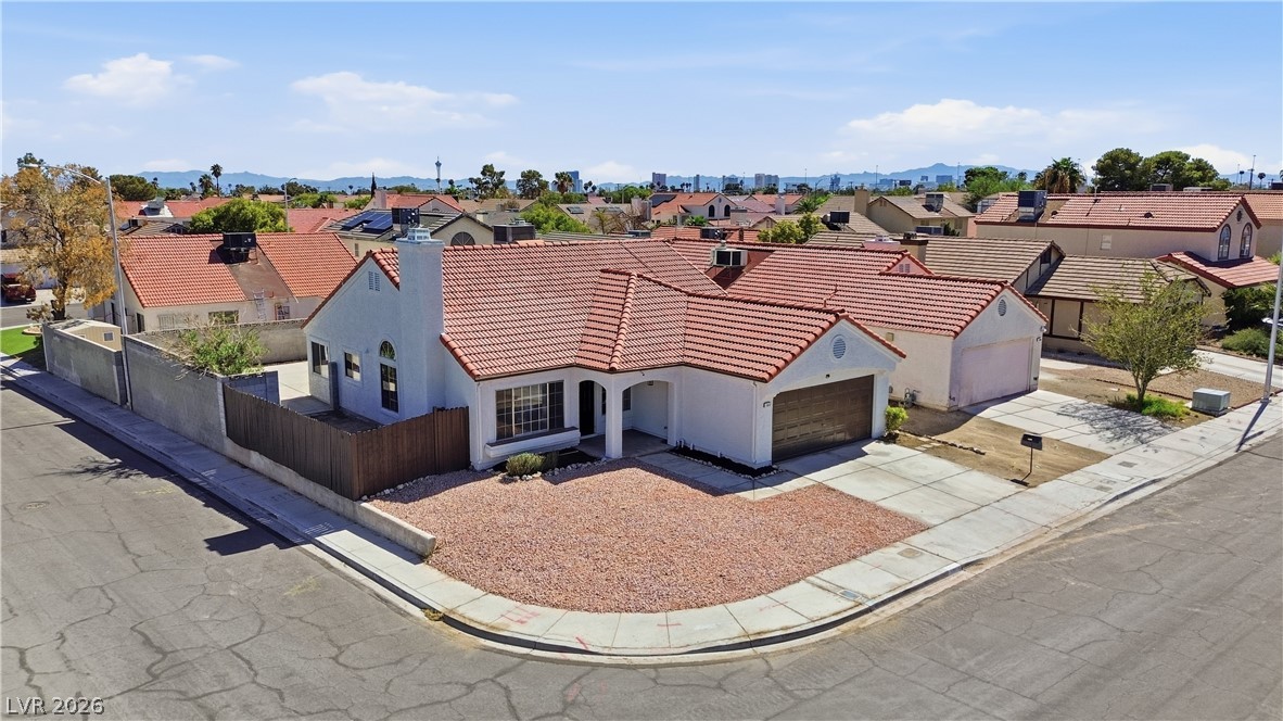 Photo 2 of 1013 Greystone Drive