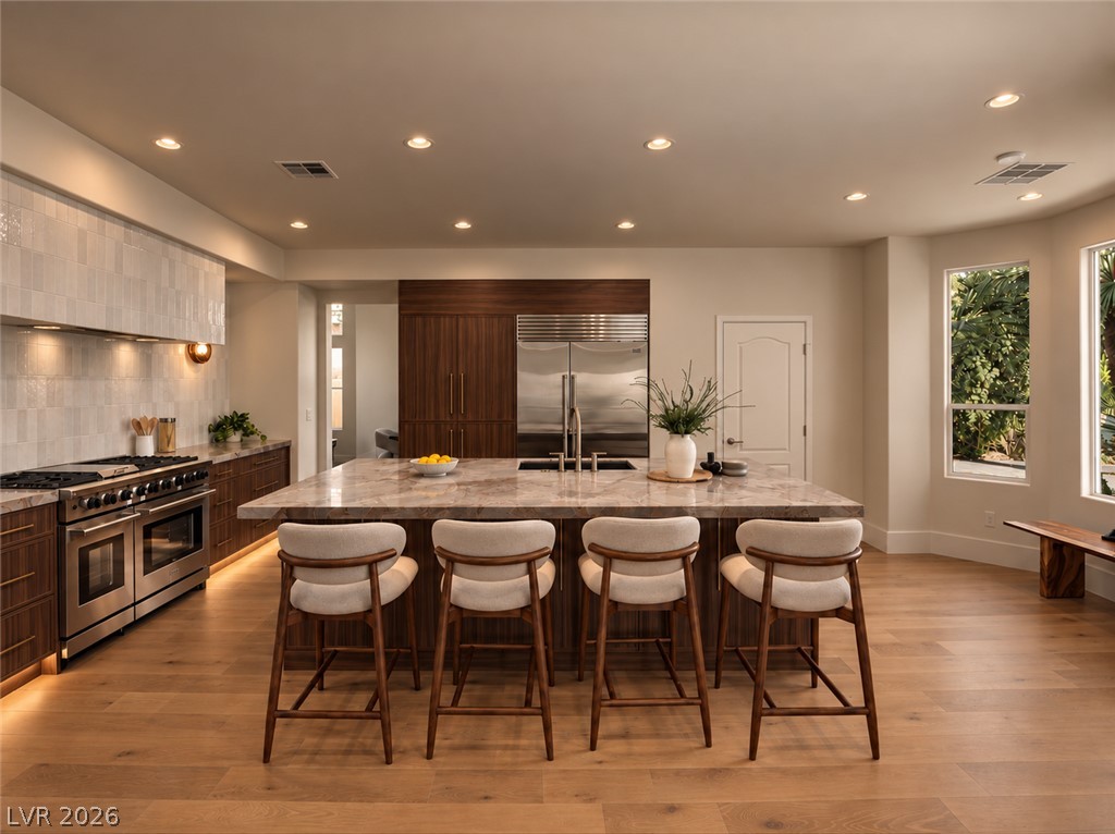 8833 Montagna Drive, Las Vegas 89134
