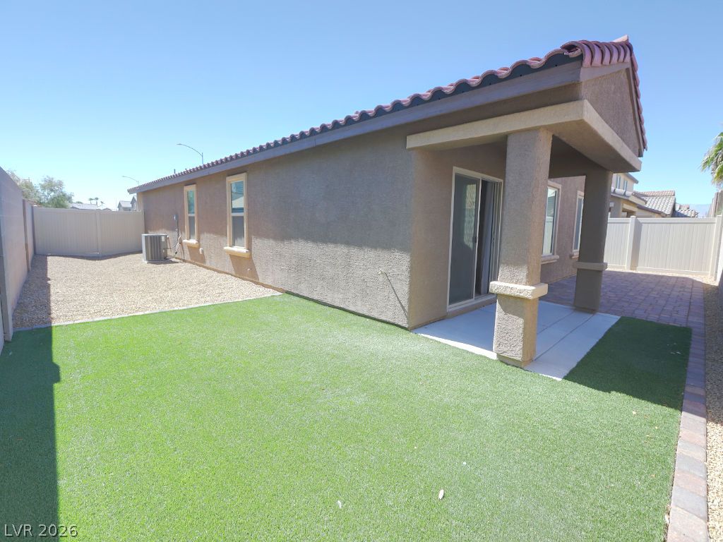 Photo 34 of 40, 626 Abrazar Avenue