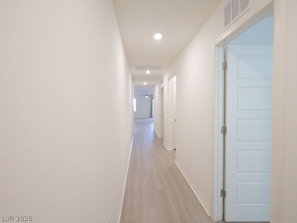 Photo 5 of 626 Abrazar Avenue