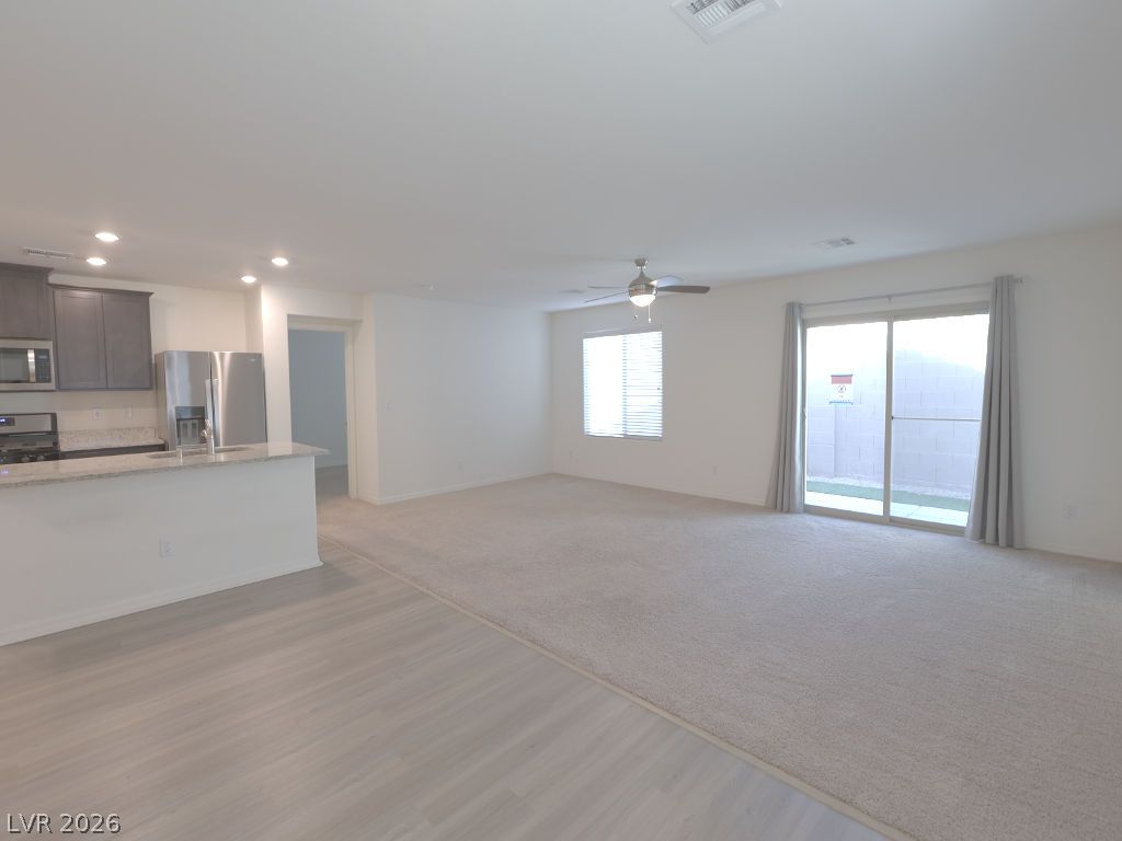Photo 7 of 40, 626 Abrazar Avenue