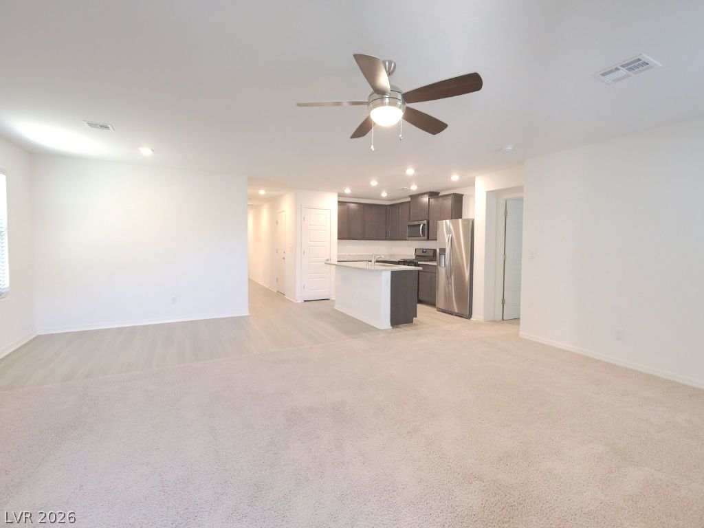 Photo 8 of 40, 626 Abrazar Avenue