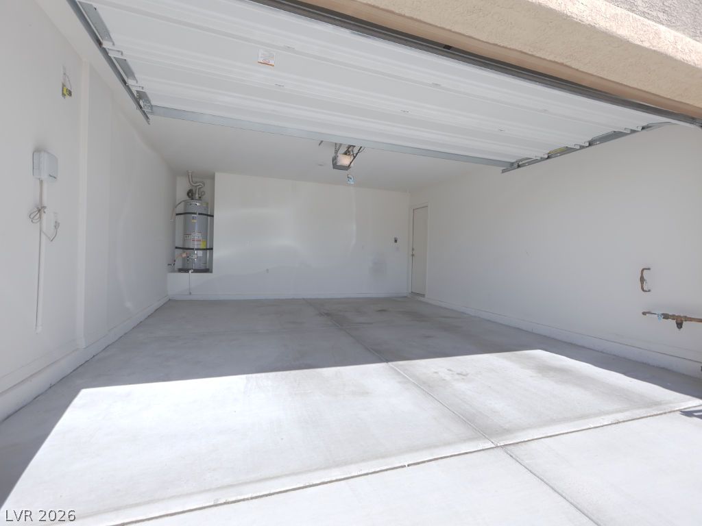 Photo 37 of 40, 626 Abrazar Avenue