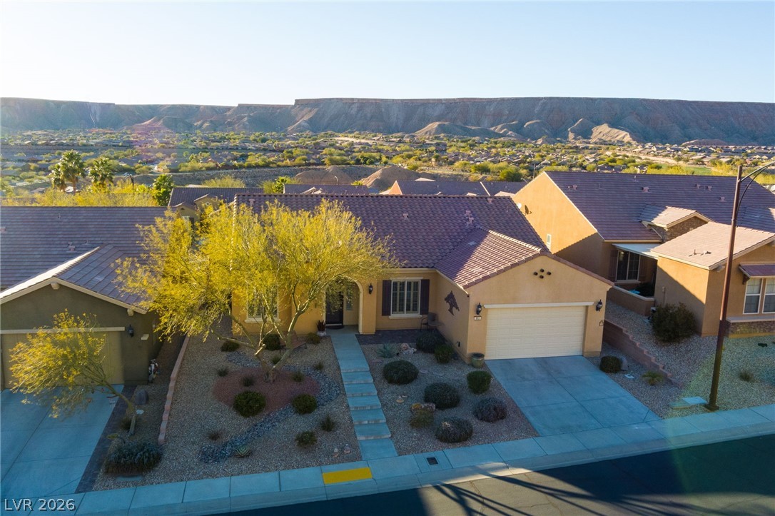 Photo 37 of 46, 993 Starlight Terrace Way