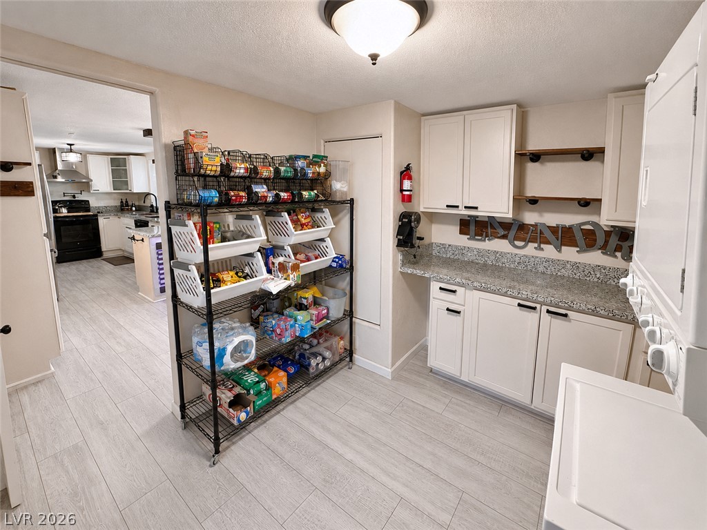 Photo 40 of 58, 6130 Hawkins Way