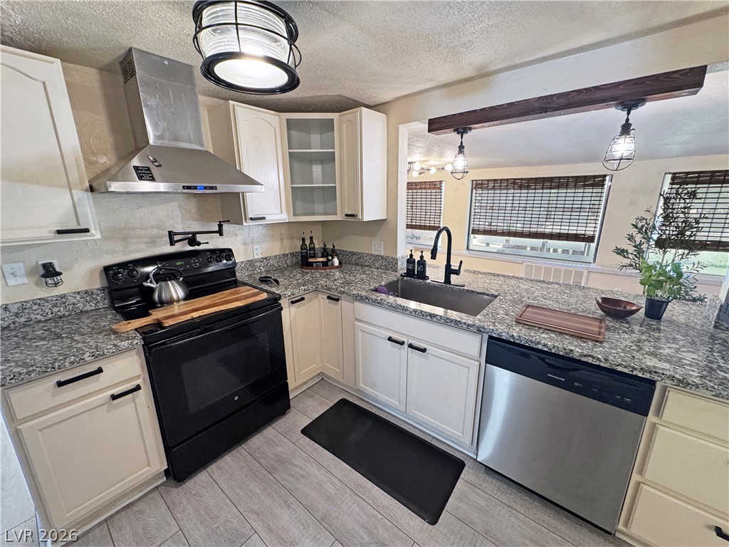 Photo 45 of 58, 6130 Hawkins Way