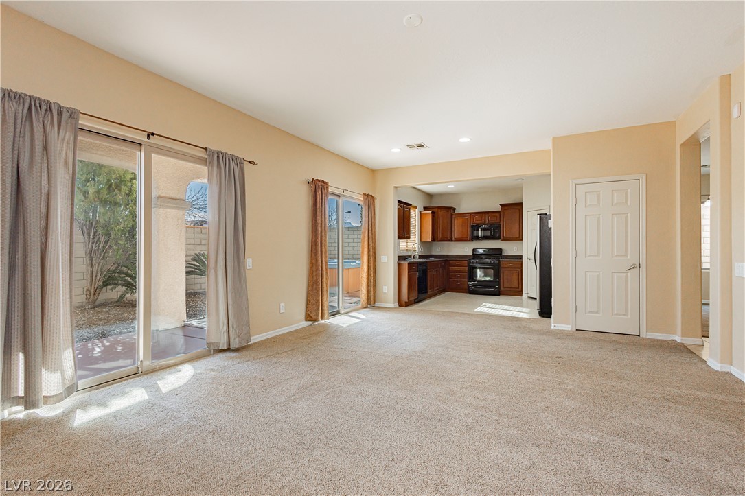 Photo 9 of 40, 11845 Alava Avenue