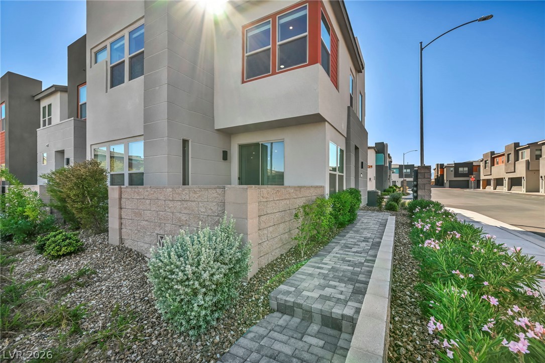 Photo 8 of 59, 9826 Canyon Sage Street
