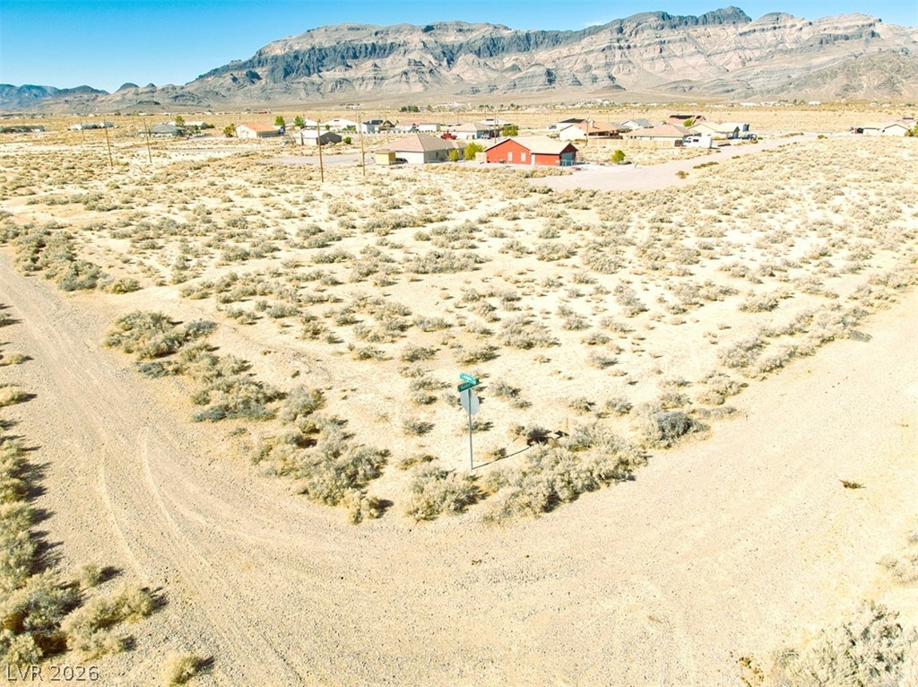 Photo 4 of 480 W Lompoc Street