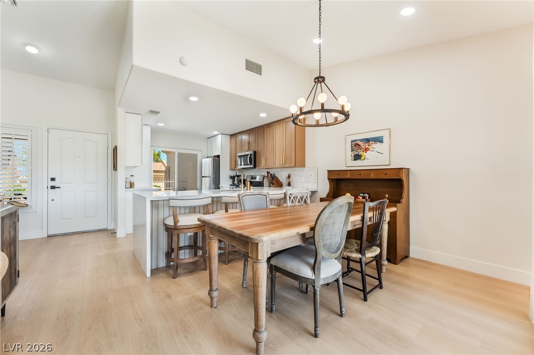 Photo 9 of 34, 9369 Villa Ridge Drive