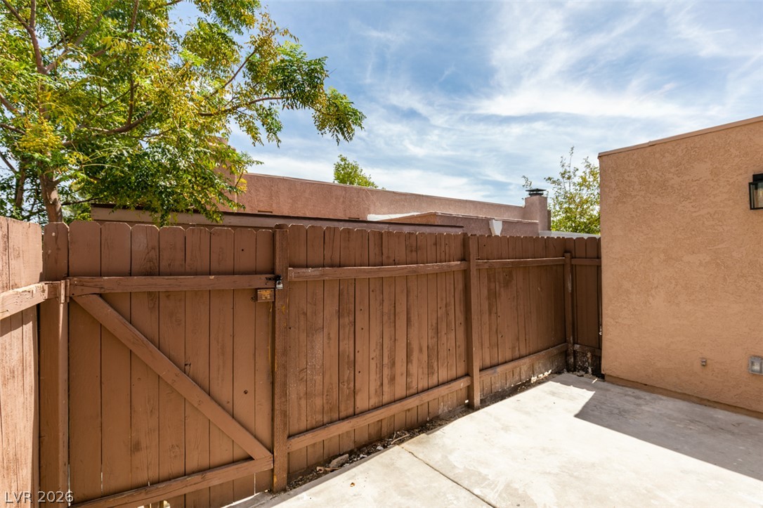 Photo 42 of 43, 3638 Villa Knolls East Drive