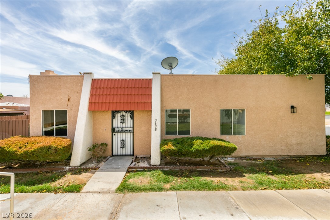 3638 Villa Knolls East Drive, Las Vegas 89120