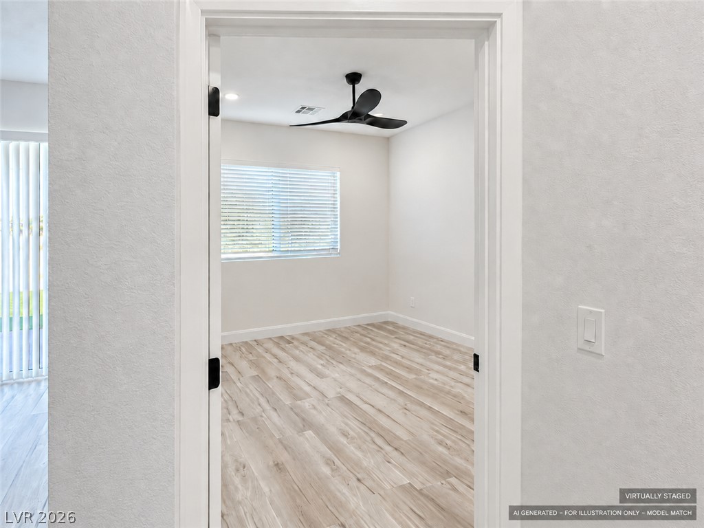 Photo 13 of 21, 1901 E Doral Court