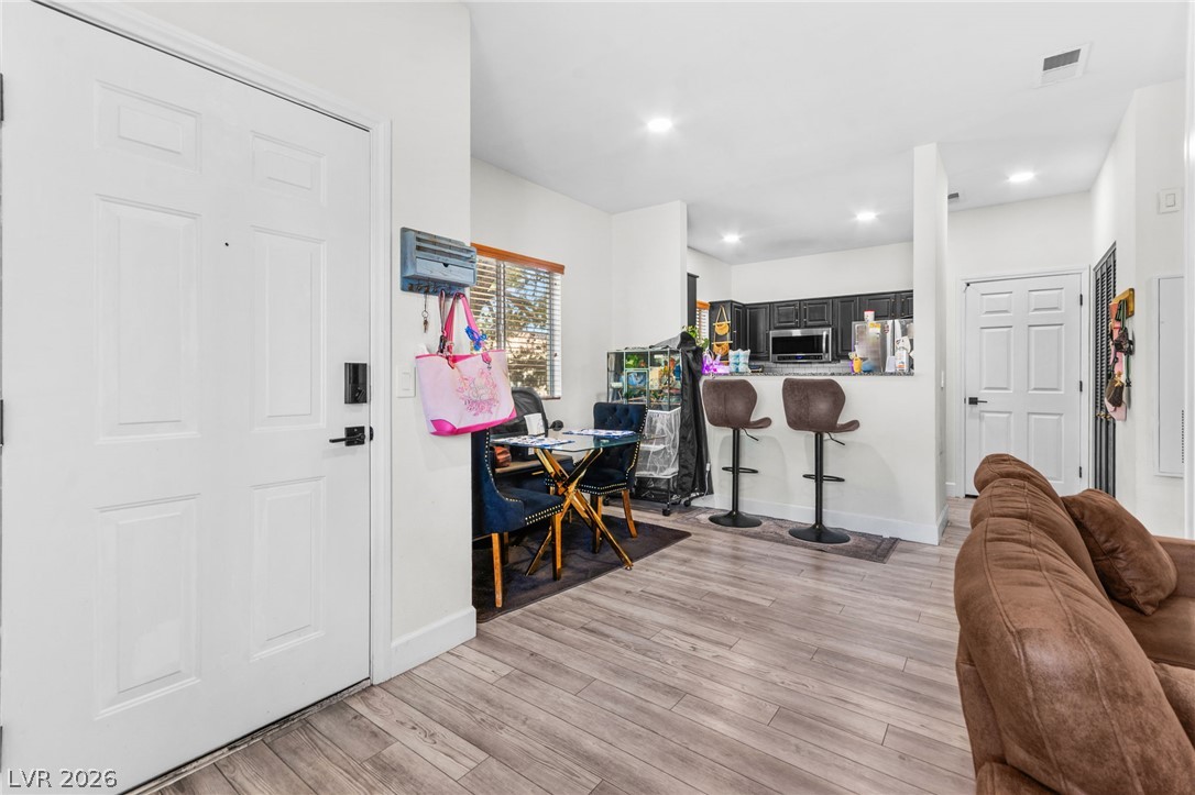 Photo 9 of 39, 5250 S Rainbow Boulevard #2033