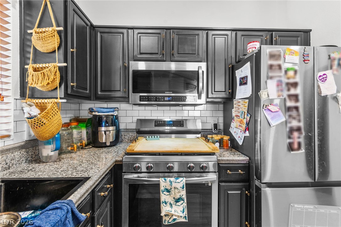 Photo 13 of 39, 5250 S Rainbow Boulevard #2033
