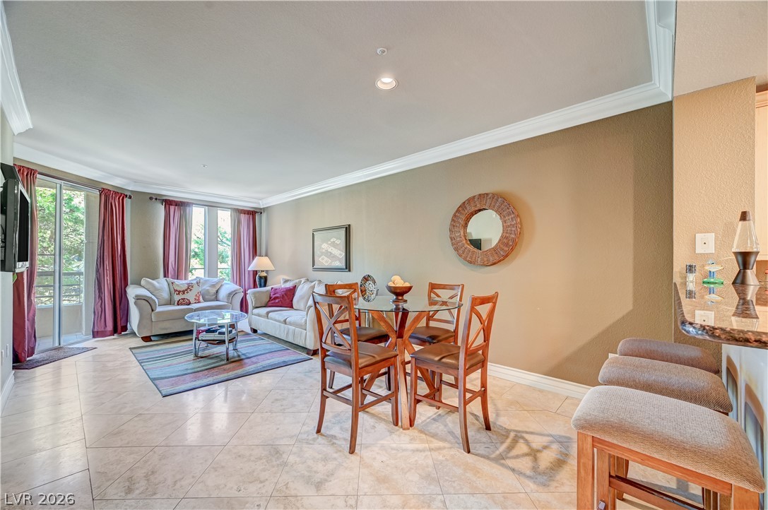 Photo 10 of 62, 230 E Flamingo Road #333