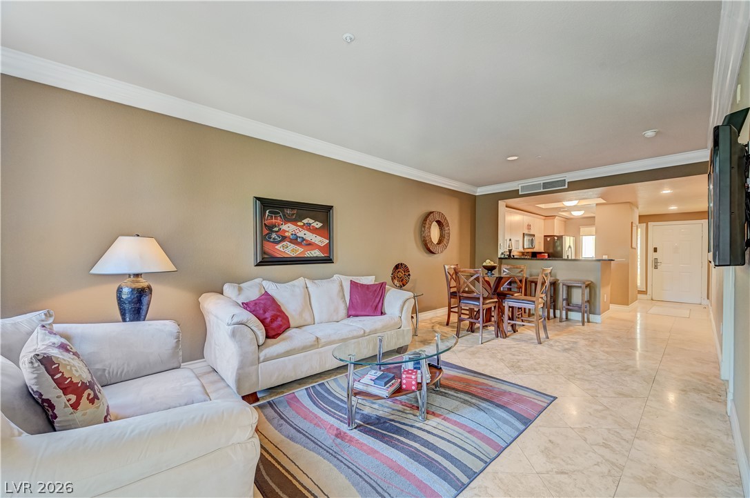 Photo 15 of 62, 230 E Flamingo Road #333