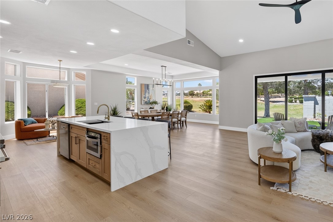 2825 Billy Casper Drive, Las Vegas 89134