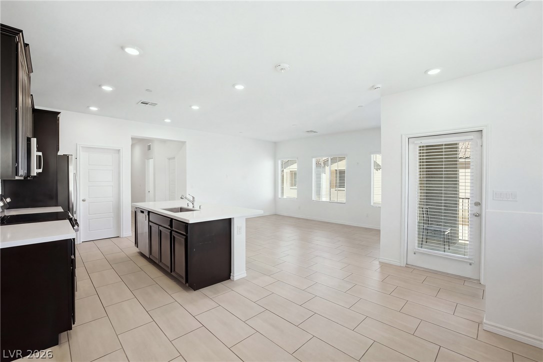 Photo 10 of 42, 7222 N Decatur Boulevard #6