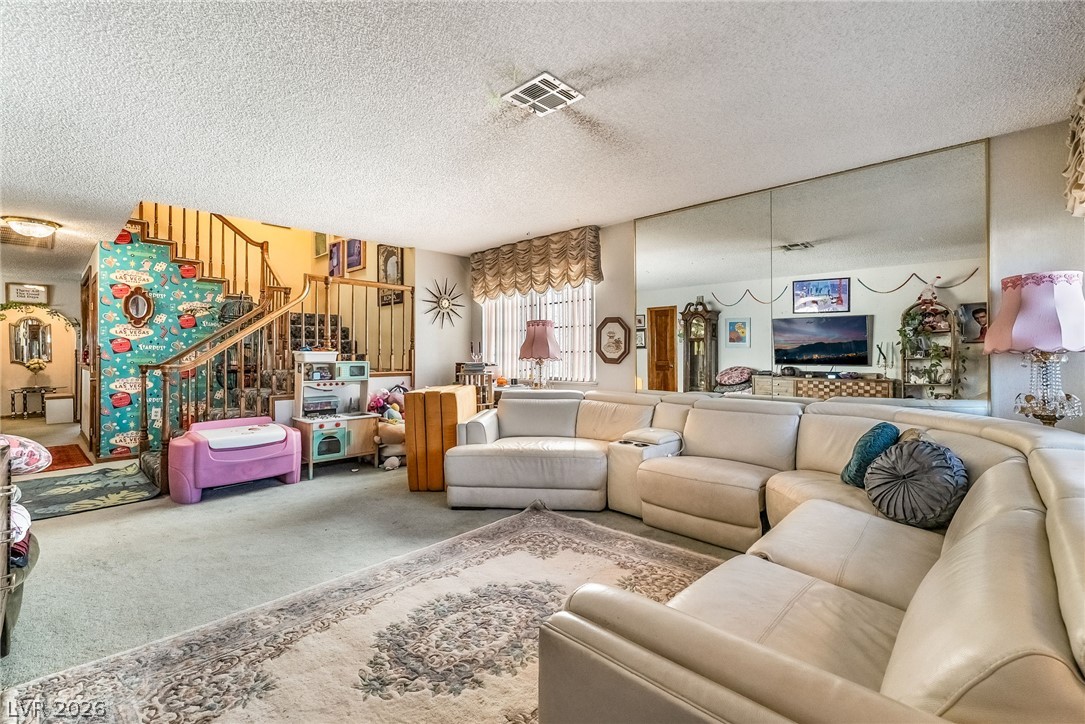 Photo 4 of 3947 Tudur Lane