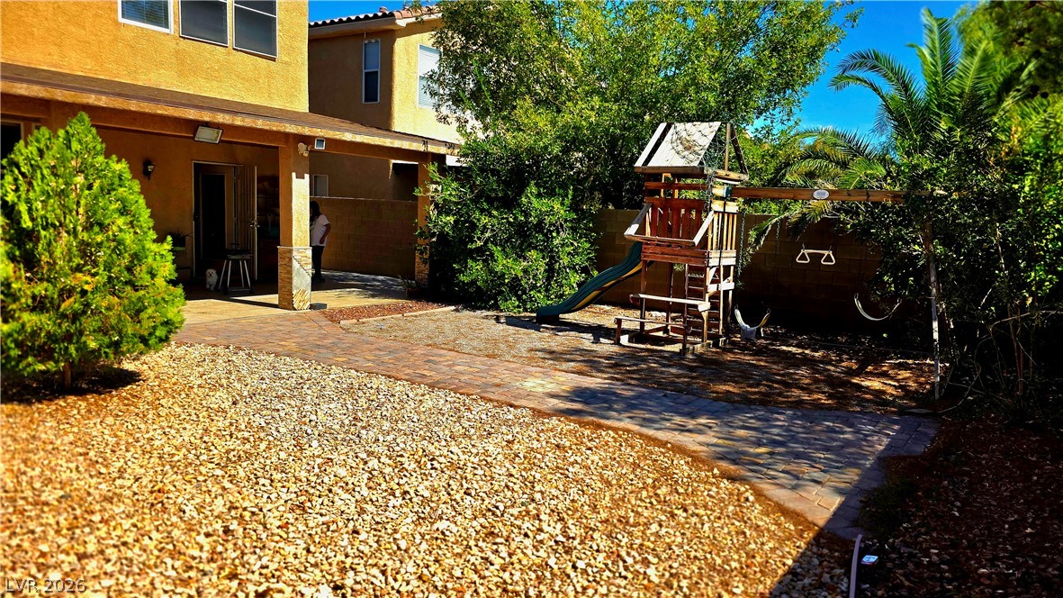 Photo 14 of 17, 5087 Caprock Canyon Avenue