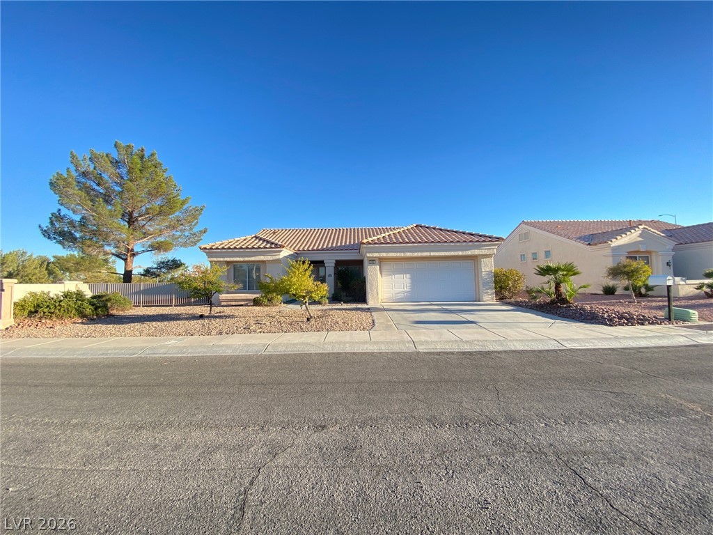 10501 City Clouds Court, Las Vegas 89134