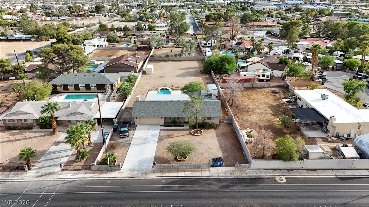 5855 W Oakey Boulevard, Las Vegas 89146