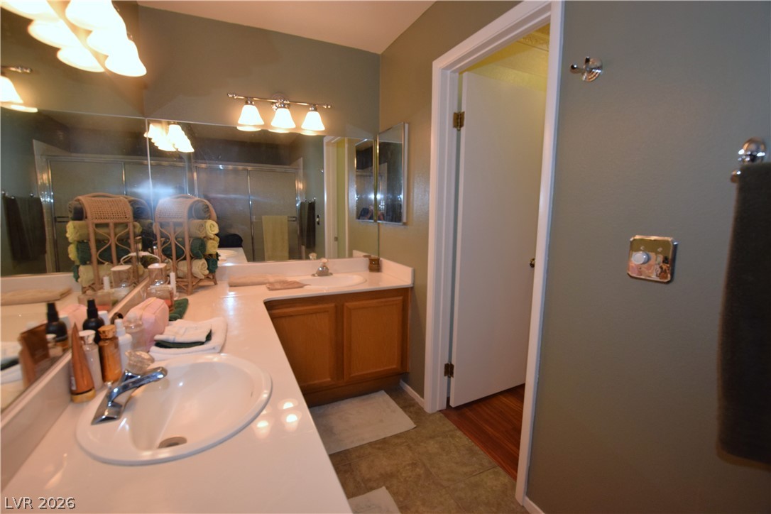 Photo 31 of 48, 1575 W Warm Springs Road #1514