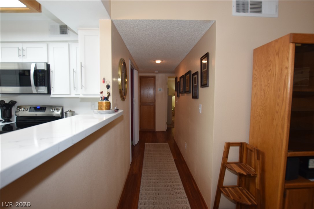 Photo 21 of 48, 1575 W Warm Springs Road #1514