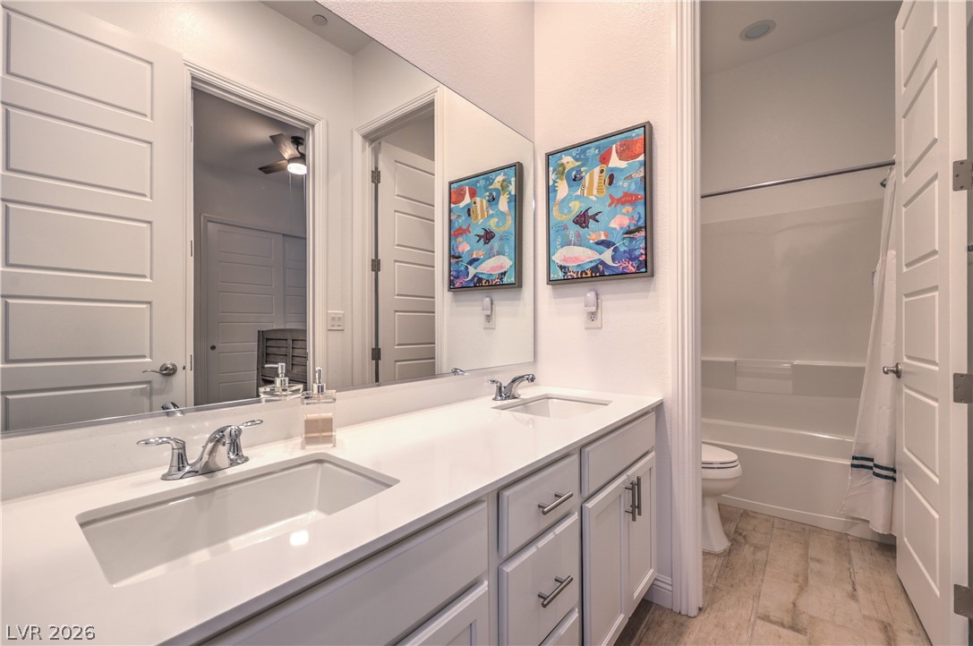 Photo 25 of 46, 2547 Ballatore Street