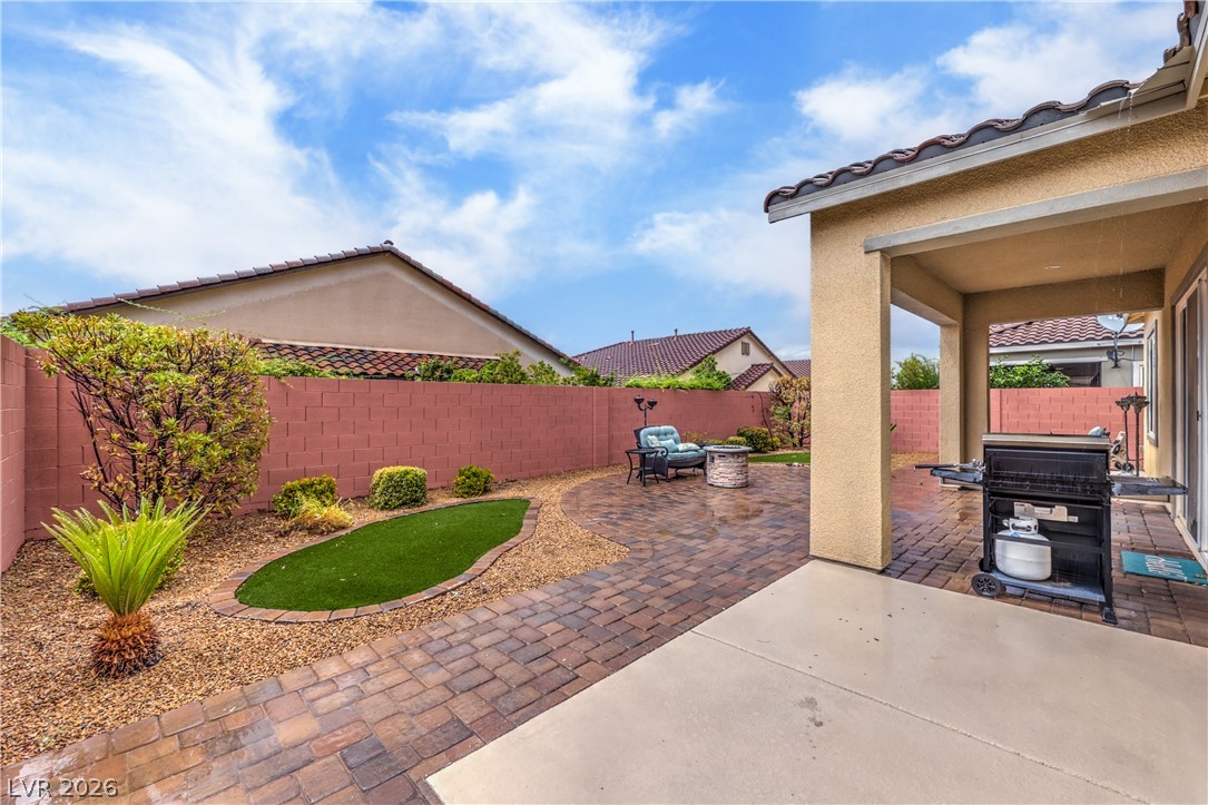 Photo 33 of 46, 2547 Ballatore Street