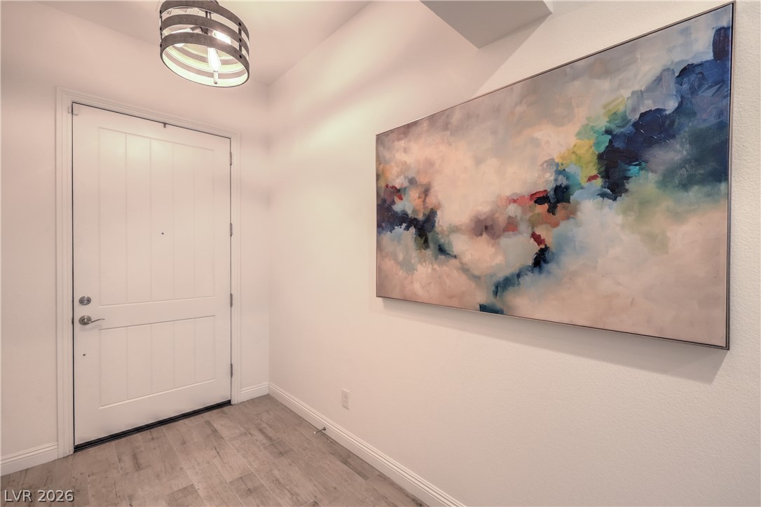 Photo 3 of 2547 Ballatore Street