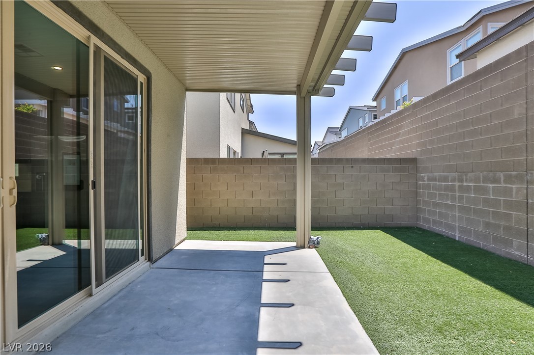 Photo 19 of 46, 3229 Vittoria Avenue