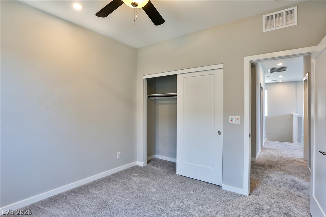 Photo 32 of 46, 3229 Vittoria Avenue