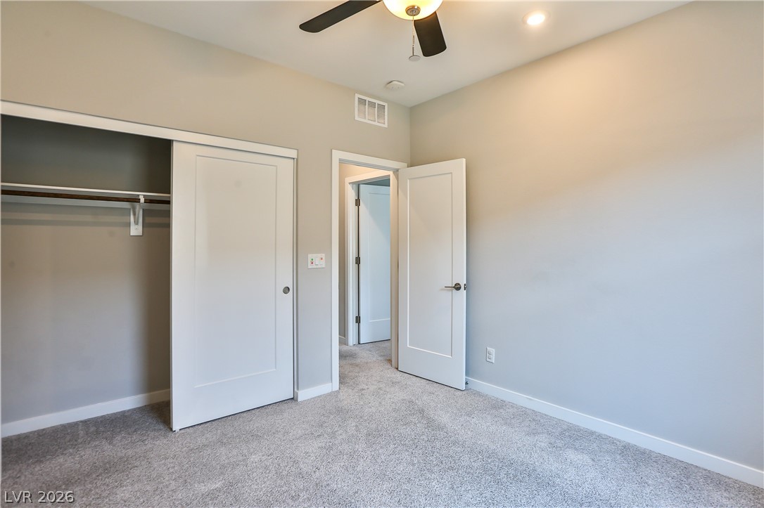 Photo 33 of 46, 3229 Vittoria Avenue