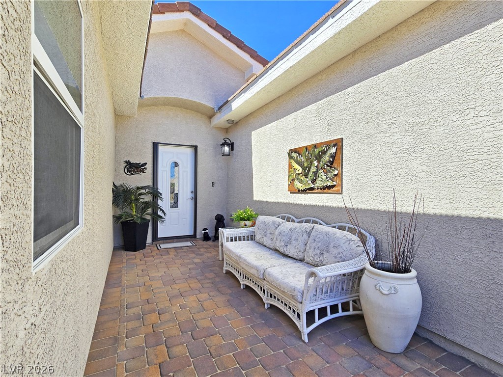 Photo 3 of 5471 Lincolnwood Court