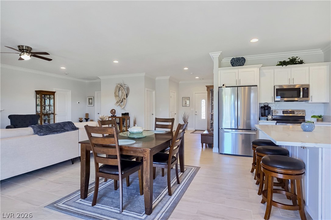Photo 18 of 42, 5471 Lincolnwood Court